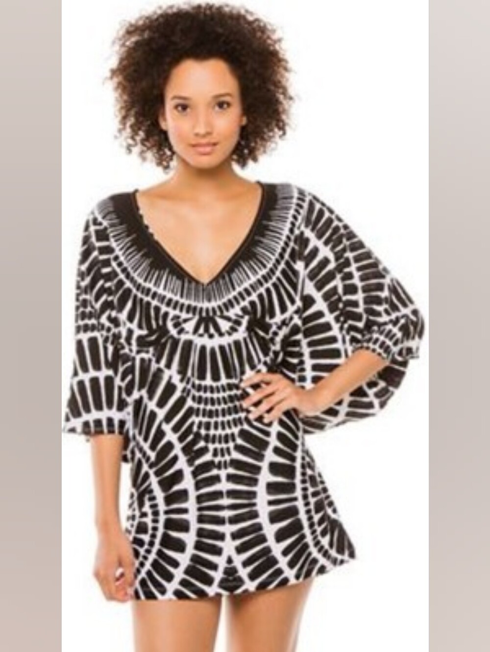 TRINA TURK Algiers V-Neck Tunic Swim Cover Up Dress Black White Geometric | SZ M